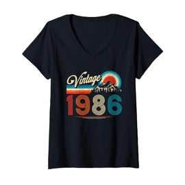Womens Vintage Made In 1986 Retro 40th Birthday Gifts 40 Year Old V-Neck T-Shirt