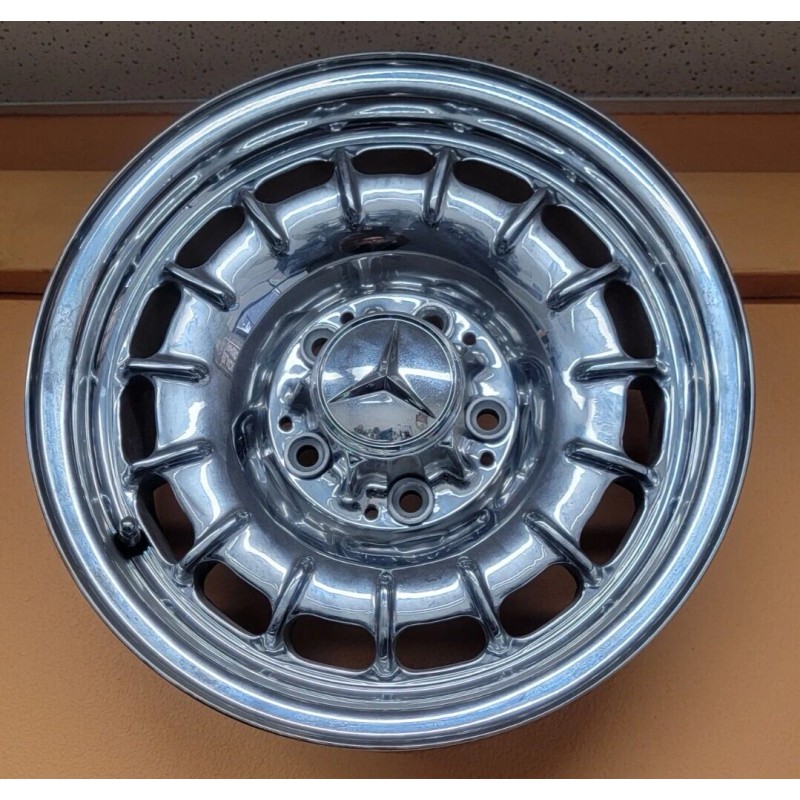 MERCEDES 4- NEW Mercedes 450 380 SL SLC bundt wheel