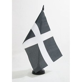 AZ FLAG Saint Piran's Table Flag 5'' x 8'' - Cornwall Desk Flag 21 x 14 cm - Black plastic stick and base