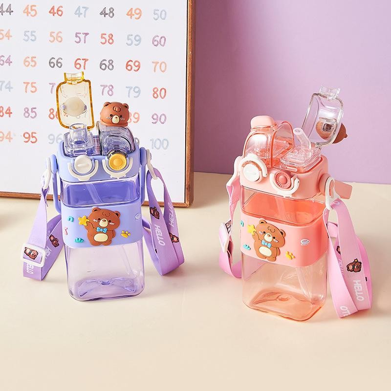 Cartoon pattern children's drinking cup 1 large capacity water bottle