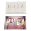Paleta Huda Beauty The New Nude 18 Sombras Waterproof Axiu