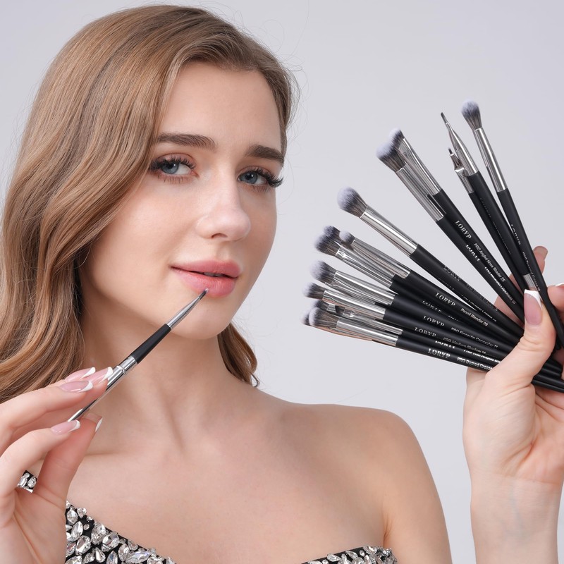 LORYP Professional Makeup Brushes Set 32Pcs Matte Black Cosmetic Brush