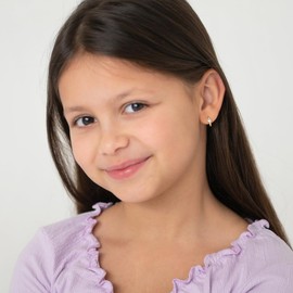 14k Yellow Gold Clear Cubic Zirconia Sparkling Heart Hoop Earrings For Little Girls & Preteens 9mm - Small Hoop Earrings For Children - Clear Glimmering CZ Earrings For Girls