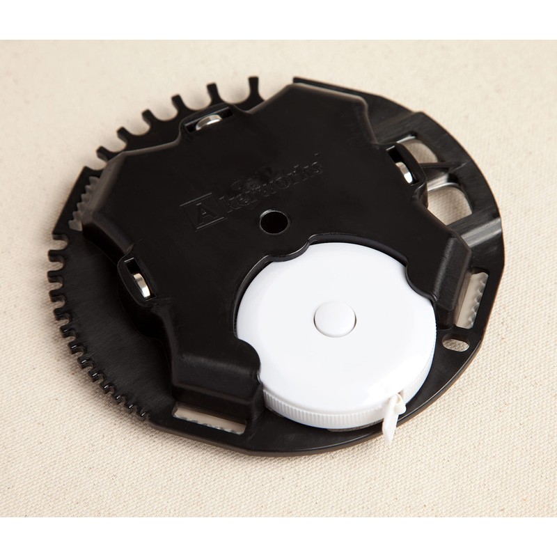 Akerworks Knitting and Crocheting Tool Kit Including Slip-Resistant Gauge