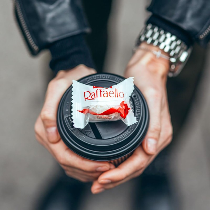 CONFETTERIA RAFFAELLO Coconut Almond Specialty, 3 Pieces per Pack, 16