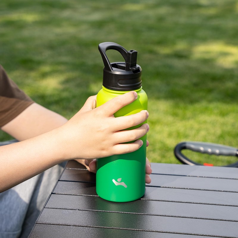 Konokyo Insulated Water Bottle 24oz Stainless Steel Sport Bottles with