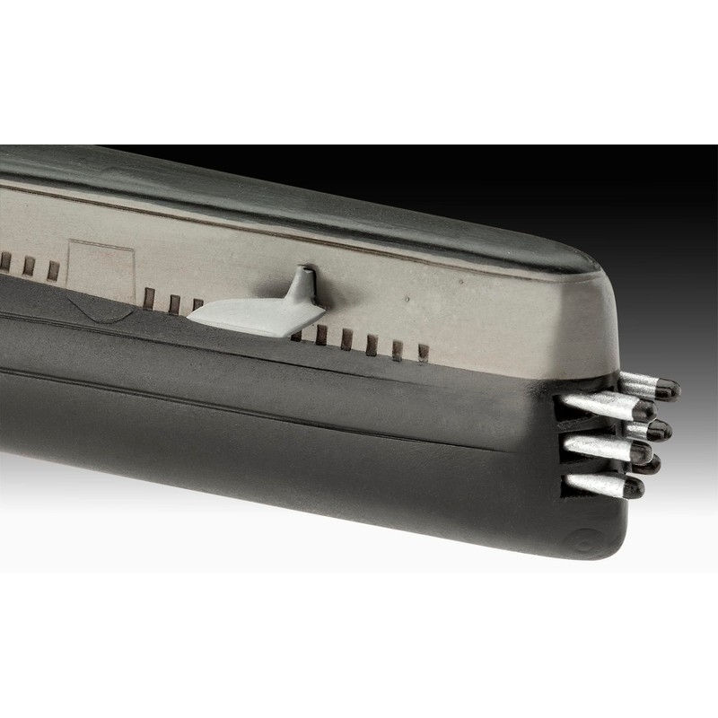 Revell 05184 U.S.S. Nautilus 1:305 Scale - Unbuilt/Unpainted Plastic Model