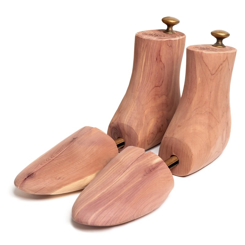 Cobbler's Choice Men's Cedar Boot Tree (Small)