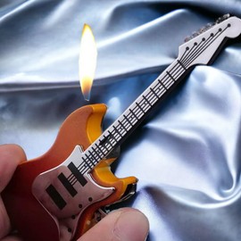 VOGEERA Mini Guitar Shape Lighter, Retro Guitar Lighter, Refillable Butane Lighter, Soft Flame Lighter, Creative Keychain Decoration Lighter, Cool Torch Lighter, Unique Gift for Men (No Gas) (Brown)