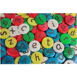 Craftplay Alphabet discs | Coconut shell | Pack of 52 discs | A to Z x2 of each letter | Assorted colours | 25mm diameter | Lowercase