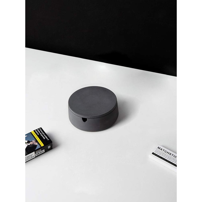 anaan 'BO' Ashtray with Lid Made of Concrete Wind Ashtray
