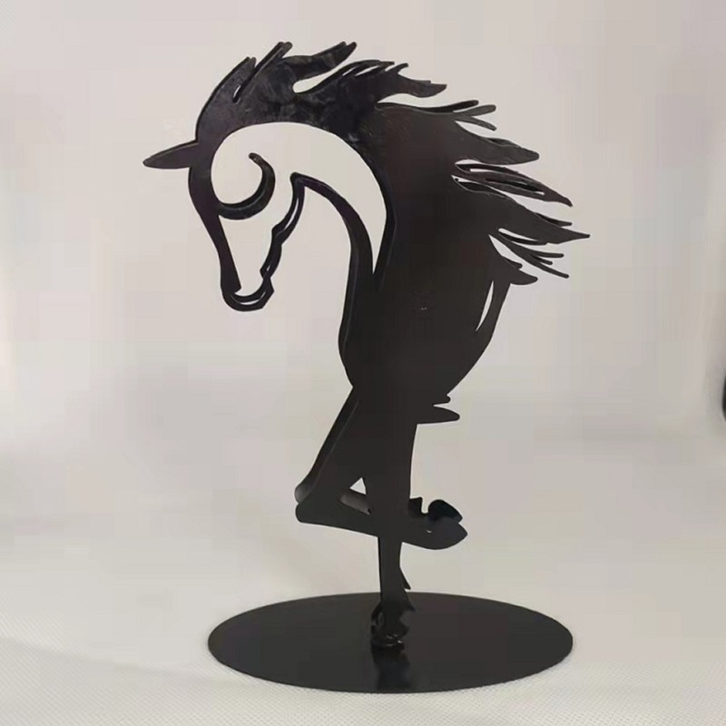 Rustic Horse Sculpture Modern Statue Metal Art Waterproof Horse Statue