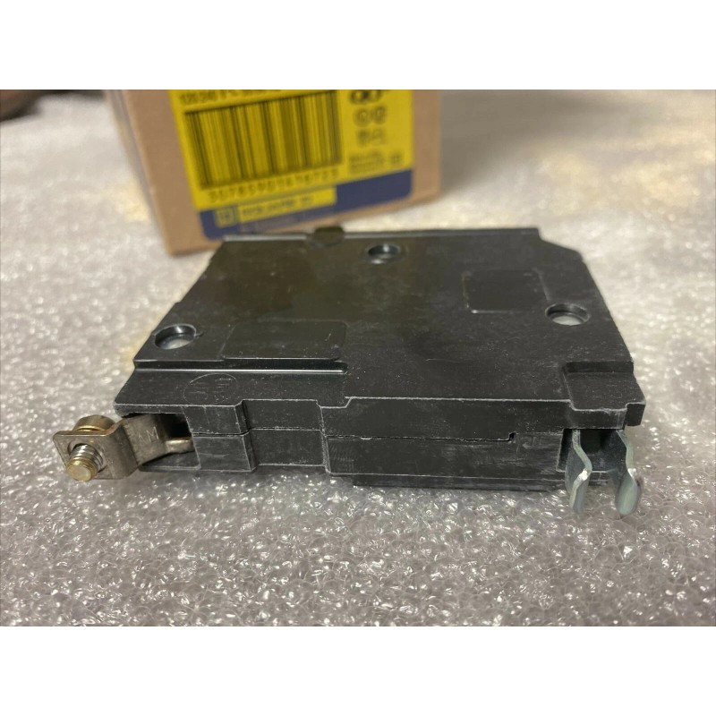 Square D QOB120 SQUARE D BOLT-ON CIRCUIT BREAKER 20 AMP