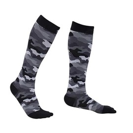 Costume Bay Compression Socks for Men & Women, for Sports Running, Travel, Flight, Anti Fatigue, Nursing, Varicose Veins, Pregnancy, Circulation and Recovery (Camouflage Black, M)
