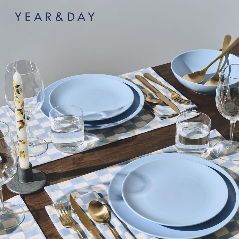 Year & Day Ceramic Set of 4 Small Dinnerware Soup