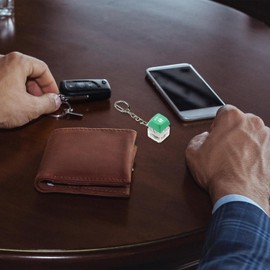 1Pc Keyboard Fidget Toy - Long-Lasting Light Up Key Presser Toy, Portable Keyboard Switcch Fidget Toy | Lighted Key Clicker Toy with Chinese Character, Button Press Fidget Toy for Adults Office