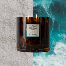 Votivo White Ocean Sands Tortoise Scented Candle | 22.7 oz Soy Wax Blend | Beach Scent | Decorative Home Decor Tortoiseshell Pattern | 100 Hour Burn Time