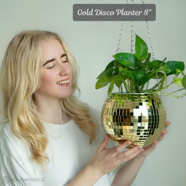 SCANDINORDICA - Macetero de Bola de Discoteca – Paquete económico: Maceta de Disco con Cadena, Colgador de macramé y Soporte acrílico para computadora, Incluye Inserto de riego automático, decoración