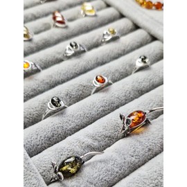 SilverAmber Jewellery UK - 925 Sterling Silver & Genuine Baltic Green Amber Gemstone Jewellery for Women - Cute Small Mouse Brooch/Pin - 4107G