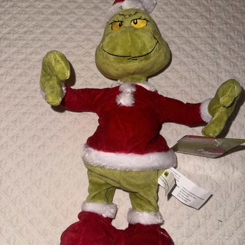 Gemmy 2024 The Grinch ANIMATED 14" Plush Gemmy Heart Hands