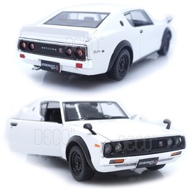 1:24 1973 Nissan Skyline 2000GT R White Diecast Mini Car / 1:24 1973 닛산 스카이라인 2000GT R 화이트 미니카 다이캐스트