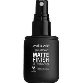 Wet n Wild Photofocus matte finish setting spray matte appeal