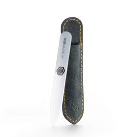 GERMANIKURE - Lima de uñas de cristal checo en funda de piel de ante – Diseño de viaje pequeño – Productos profesionales de manicura y pedicura para dar forma suave y fácil a las uñas naturales