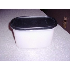 Tupperware Oval 2 with Black Seal