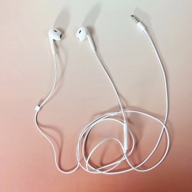 Earphones White Headphones Headset Wired 3.5mm Jack Earbuds For IOS/Android