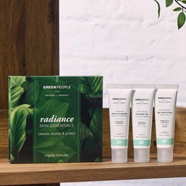 Green People Radiance Skin Essentials Set | Natural & Organic Skin Care Routine Gift Set | Natural Beauty Mini Gift Set for Normal Skin, Dry Skin | Paraben Free & Ethanol Free | Cruelty Free & Vegan