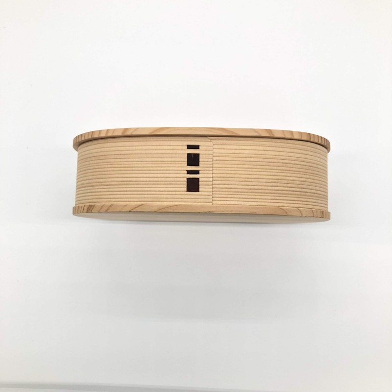 Odate Kogeisha 2430 Akita Cedar Magewappa Oval Lunch Box (Large)
