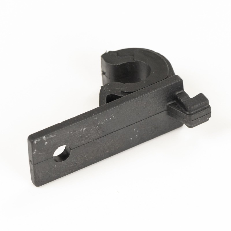 60911667 Seat Trim Clamp Front Swivel Plate