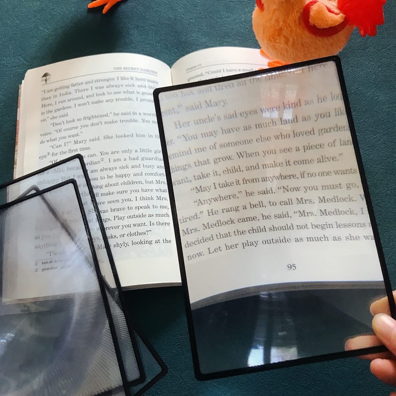4pcs Page Magnifier for Reading, 3X Magnifying Lens Sheet/Bookmark Flat