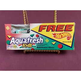 Hot Wheels Aquafresh Kids Bubblemint Toothpaste Turbostreak Indy #3 Green - NIB