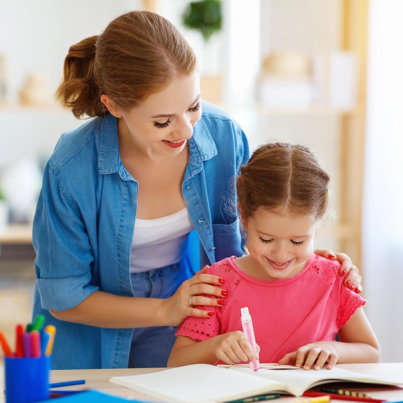 PEUTIER 12pcs Dustless Chalk for Kids, Colorful Dustless Chalk with