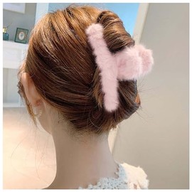 Andelaisi Boho Fluffy Hair Clips Large Fuzzy Claw Fuzzy Plush Hair Claw Fluffy Strong Hold Clips Barrettes Headdress