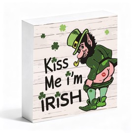 Happy St. Patrick's Day Sign Funny Lucky Shamrocks Irish Decor Decorations for Home Office Desk Tabletop Art Desk Accessories Kiss Me I'm Irish Sign 5x5 inch