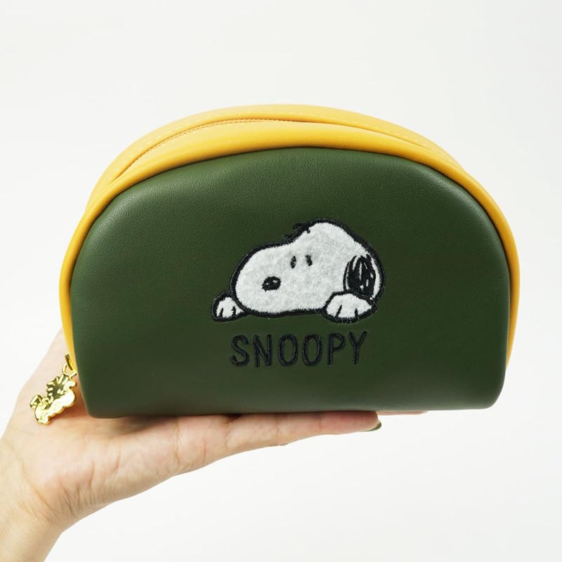 e-mono Snoopy Cosmetic Pouch, Large Capacity, Small Storage, Zipper, Cute,