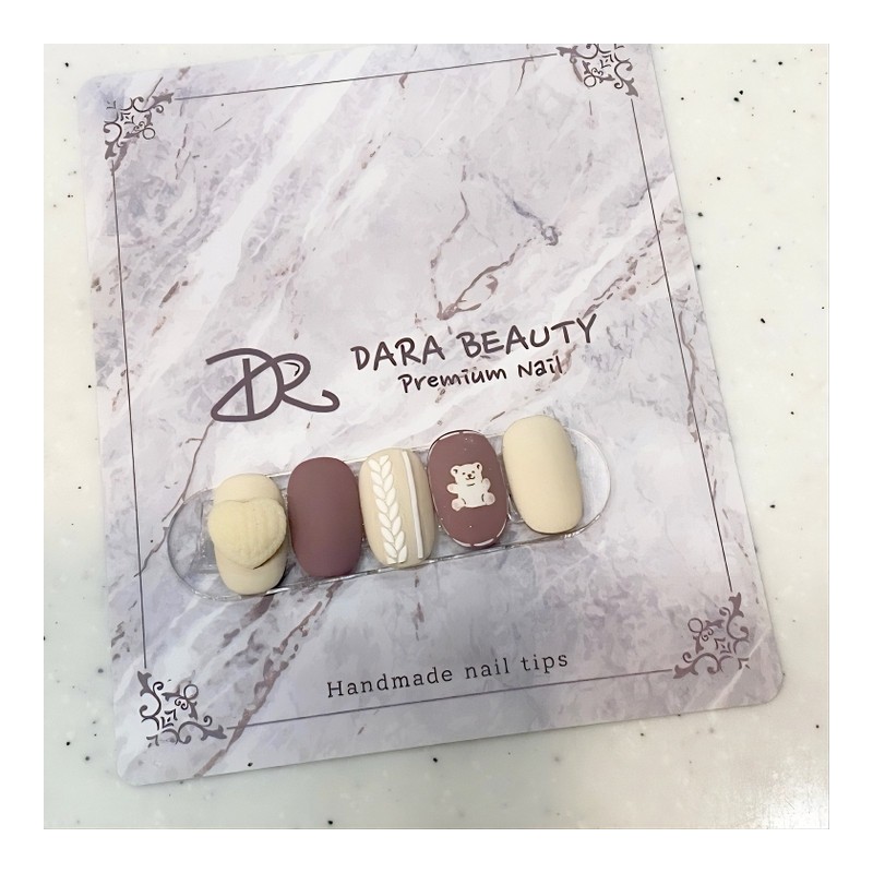 Dara Beauty January Art of the MonthBear Knit Nail❣ /