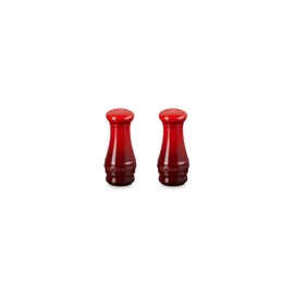 Le Creuset, Salt and Pepper Shaker Set of 2 - Cerise