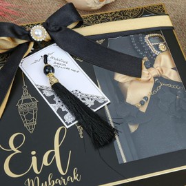 VHD Eid Mubarak Gift Box For Women, Islamic Ramadan Gift Set for Muslim Woman | Quran, Shawl, Prayer Rug, Misbaha, Bookmark Box (Black)