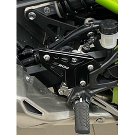 MOQIAOSEIKO Motorcycle Footrests Footrest Protector Compatible with Z900 Z 900 2017 2018 2019 2020 2021 2022 2023 2024 Accessories Heel Protection Footrest Plate Aluminium