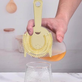 Stainless Steel Cocktail Strainer for Drink Mixing, Effective Filtration, Durable, Versatile Bar Tool for Bartenders and Home Use (Gold)