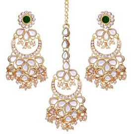 Aheli Kundan Pearl Chandbali Pendientes con Maang Tikka Conjunto de joyería de moda tradicional india de Bollywood para niñas