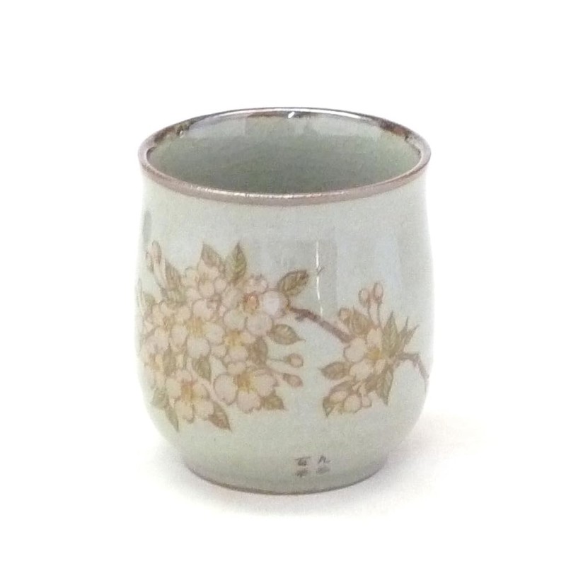 Kutani Ware [Drinking Cup] Large White Rabbit Weeping Cherry Blossom