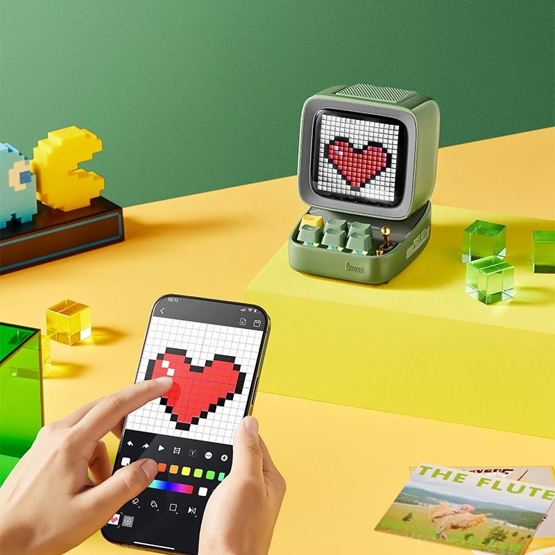 Divoom Ditoo-Mic Mini Karaoke Machine Pixel Art Bluetooth Speaker -
