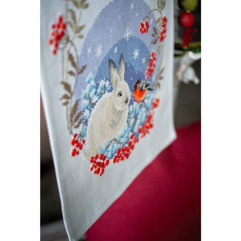 Vervaco Hare and Bullfinch Aida Table Runner Kit