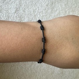 Adjustable Unisex 7 Knot Bracelet for Luck and Protection - Red or Black gift trendy - Color: Black