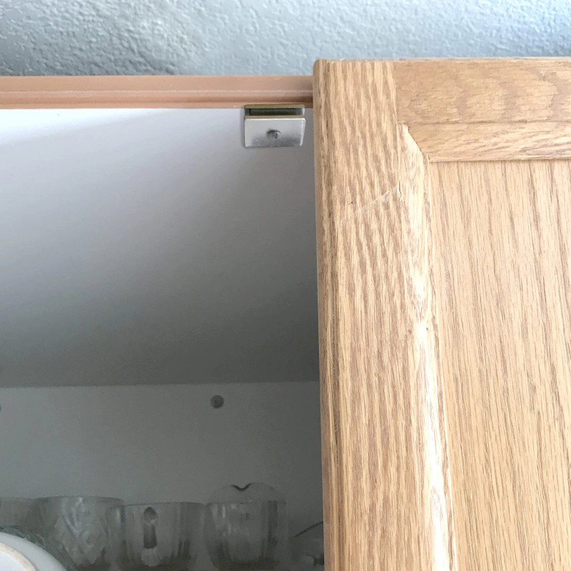 Master Magnetics Ceramic Latch Magnet Assemblies - Rectangular with Center