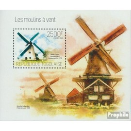 Togo miniature sheet 896 (complete. issue) unmounted mint/never hinged ** MNH 2013 Windmills (Stamps for collectors) mills